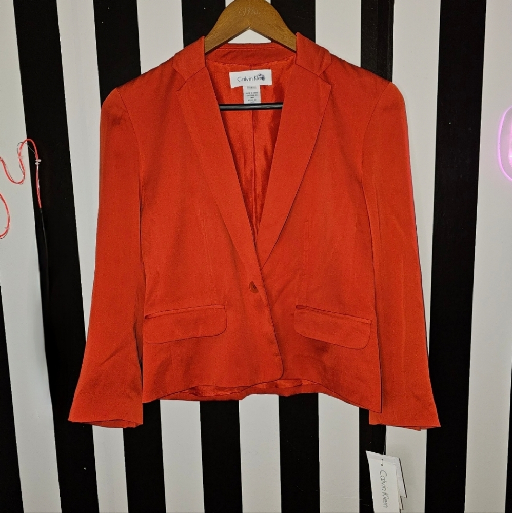 100 % Silk burnt orange crop blazer